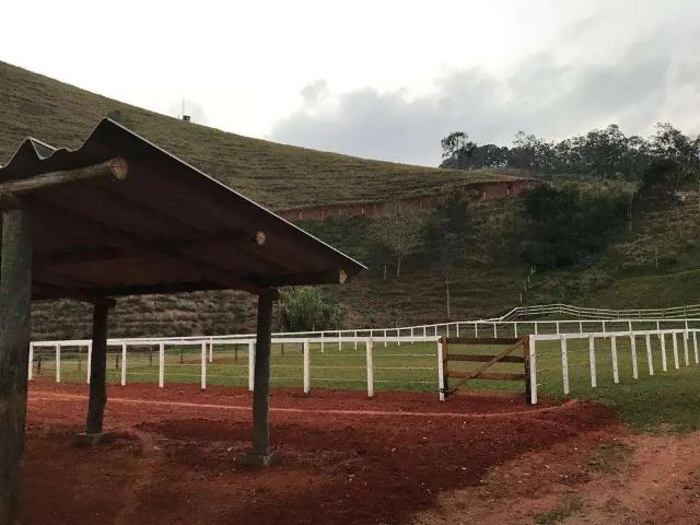 Sítio / Chácara para Venda em São José dos Campos/SP Turvo 1 Quartos