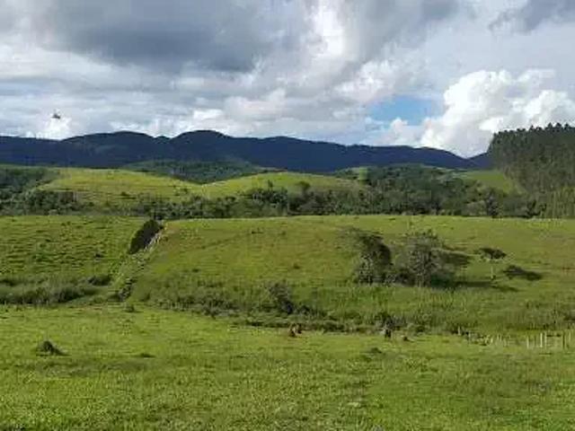 Sítio / Chácara para Venda em São José dos Campos/SP Taquari