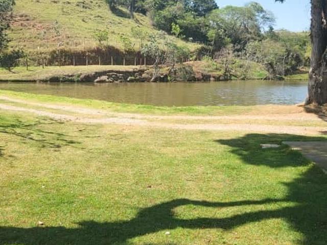 Sítio / Chácara para Venda em Caçapava/SP Caçapava Velha 4 Quartos