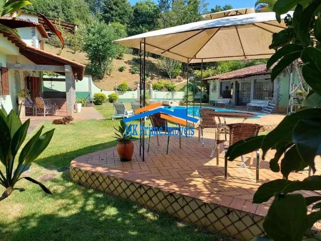 Sítio / Chácara para Venda em São Roque/SP Saboó 5 Quartos