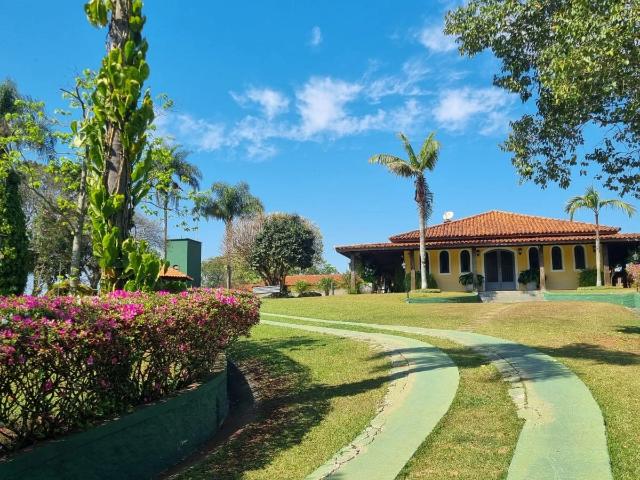 Sítio / Chácara para Venda em São Roque/SP Pavão Canguera 5 Quartos