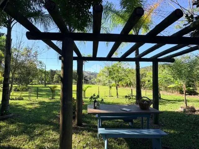 Sítio / Chácara para Venda em Santa Cruz do Sul/RS Área Rural de Santa Cruz do Sul 2 Quartos