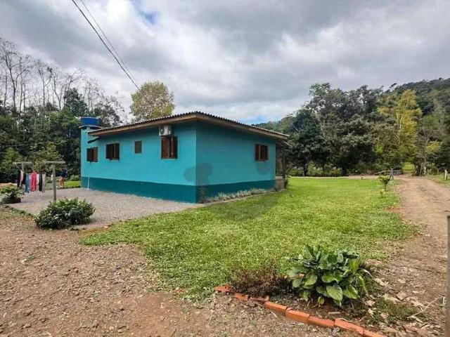 Sítio / Chácara para Venda em Santa Cruz do Sul/RS Área Rural de Santa Cruz do Sul 2 Quartos