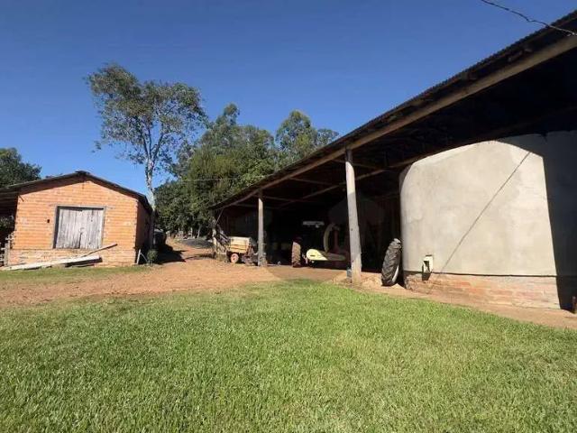 Sítio / Chácara para Venda em Santa Cruz do Sul/RS Monte Alverne 4 Quartos