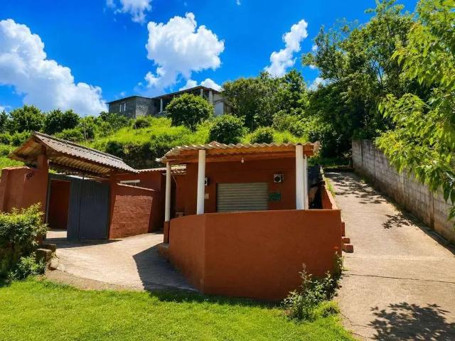 Sítio / Chácara para Venda em Santa Branca/SP Centro 5 Quartos