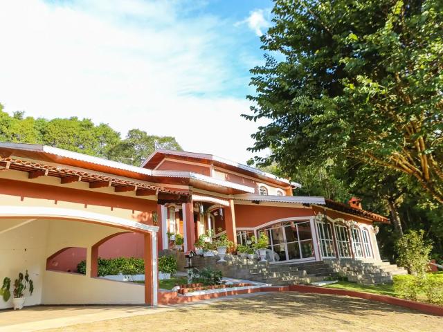 Sítio / Chácara para Venda em Sapucaí Mirim/MG Nogueiras 5 Quartos