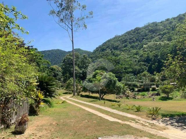 Sítio / Chácara para Venda em Saquarema/RJ Asfalto Velho Bacaxá 7 Quartos