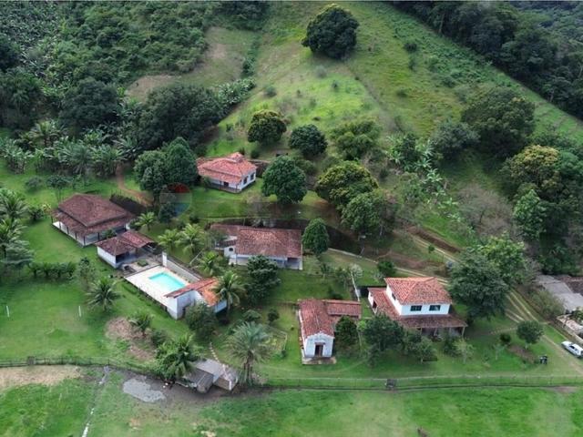 Sítio / Chácara para Venda em Saquarema/RJ Bacaxá 10 Quartos