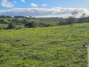 Sítio / Chácara para Venda em Sarapuí/SP Centro