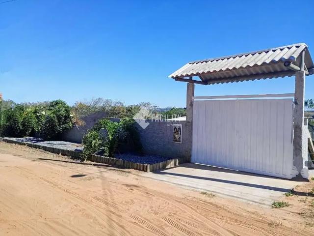 Sítio / Chácara para Venda em Sarapuí/SP Centro 3 Quartos