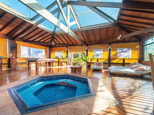Sítio / Chácara para Venda em Sarapuí/SP Vila São João 6 Quartos