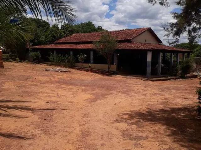 Sítio / Chácara para Venda em Senador Canedo/GO Sítios Vale das Brisas 4 Quartos
