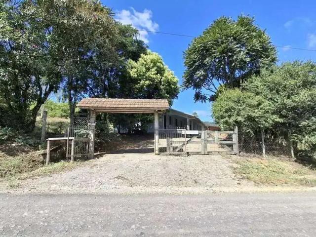Sítio / Chácara para Venda em Pouso Redondo/SC Zona Rural 5 Quartos
