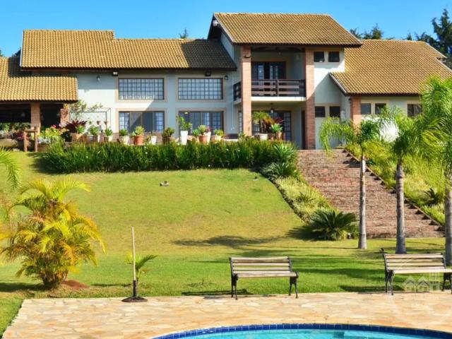 Sítio / Chácara para Venda em Ponta Grossa/PR Zona Rural 6 Quartos