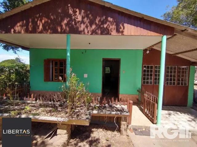 Sítio / Chácara para Venda em Porto Alegre/RS Lami 2 Quartos