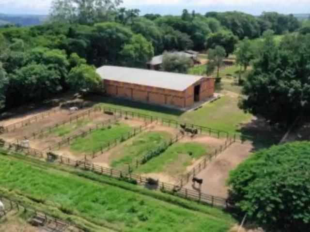 Sítio / Chácara para Venda em Porto Feliz/SP Zona Rural 3 Quartos