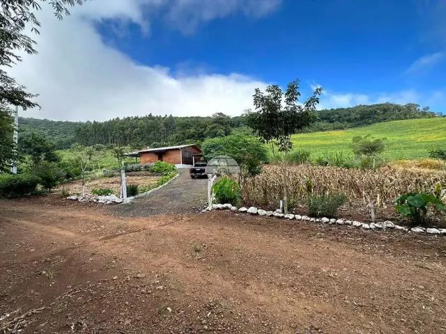 Sítio / Chácara para Venda em Pato Branco/PR Zona Rural 2 Quartos