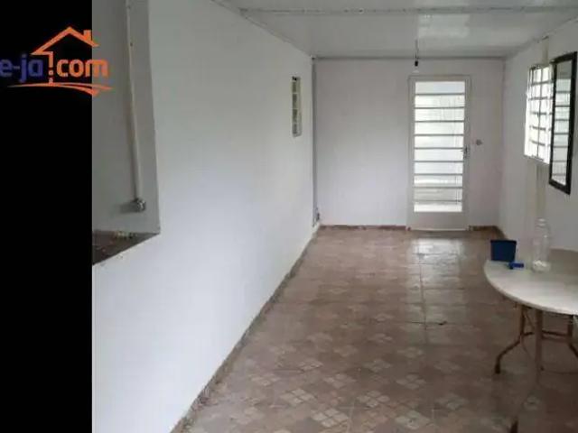 Sítio / Chácara para Venda em Paraibuna/SP Bairro Colinas 3 Quartos