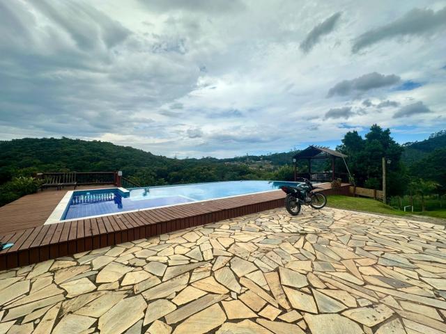 Sítio / Chácara para Venda em Paraibuna/SP Bairro do Cedro 3 Quartos