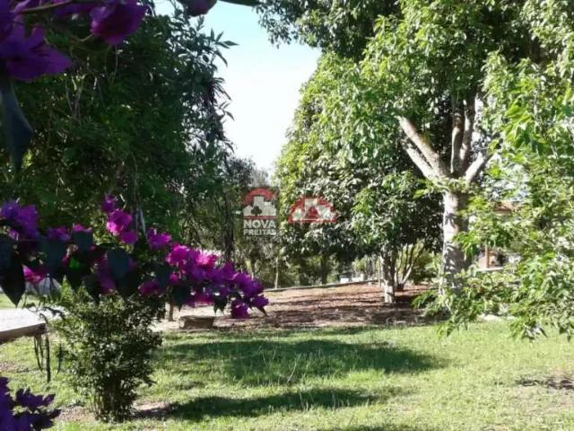 Sítio / Chácara para Venda em Paraibuna/SP Grama 5 Quartos