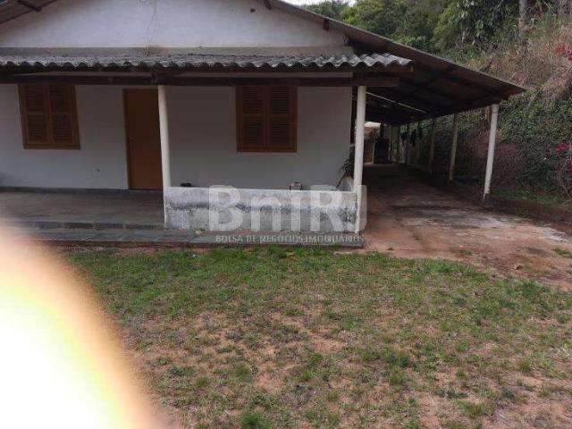 Sítio / Chácara para Venda em Petrópolis/RJ Posse 2 Quartos