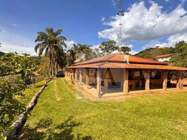 Sítio / Chácara para Venda em Pedra Bela/SP Pitangueiras do Meio 4 Quartos