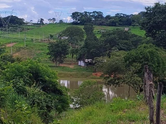 Sítio / Chácara para Venda em Piracanjuba/GO Rochedo