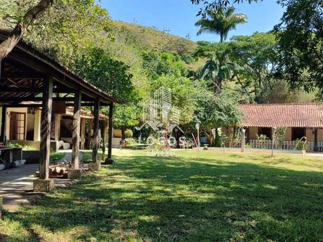 Sítio / Chácara para Venda em Piraí/RJ Centro 4 Quartos
