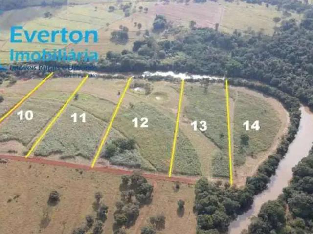 Sítio / Chácara para Venda em Prata/MG Zona Rural