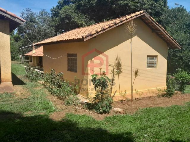Sítio / Chácara para Venda em Pratânia/SP Centro 2 Quartos