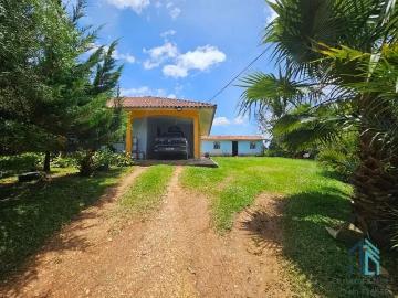 Monte à venda em Quatro Barras - Varanda