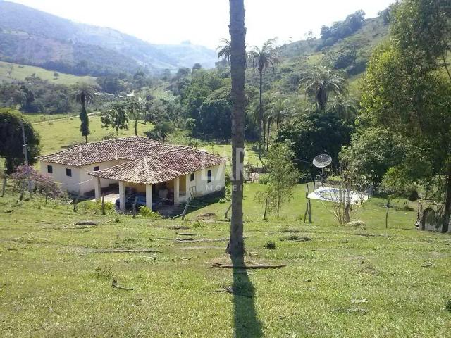 Sítio / Chácara para Venda em Rio Manso/MG Zona Rural 5 Quartos