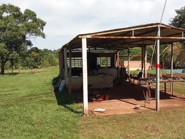 Sítio / Chácara para Venda em Terenos/MS Centro 3 Quartos