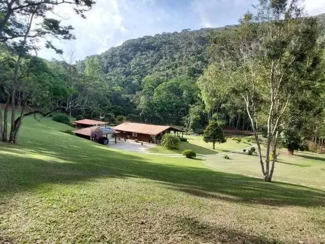 Sítio / Chácara para Venda em Teresópolis/RJ Fazenda Suiça 3 Quartos