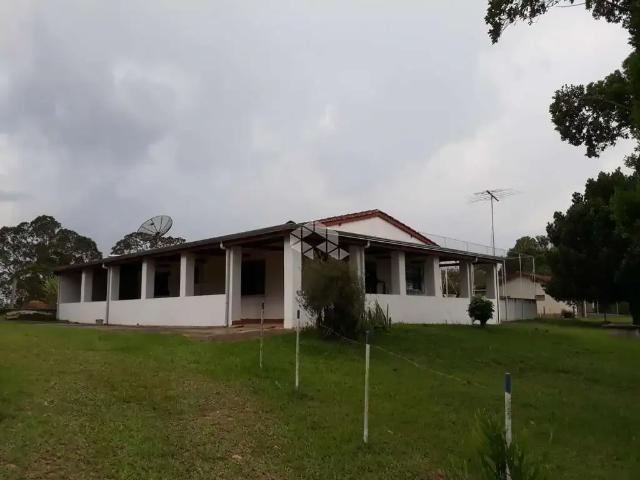 Sítio / Chácara para Venda em Tuiuti/SP Arraial