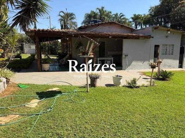 Sítio / Chácara para Venda em Uberlândia/MG Área Rural de Uberlândia 7 Quartos
