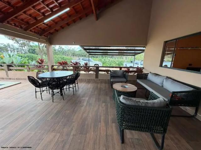 Sítio / Chácara para Venda em Uberlândia/MG Chácaras Eldorado 5 Quartos