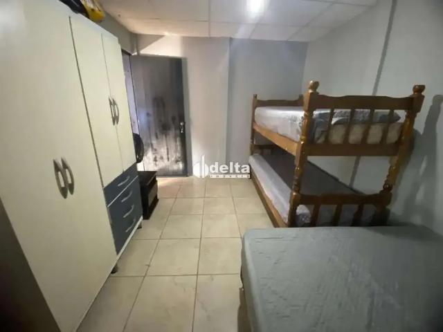 Sítio / Chácara para Venda em Uberlândia/MG Represa de Miranda 3 Quartos
