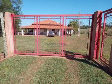Sítio / Chácara para Venda em Ubirajara/SP Centro 4 Quartos