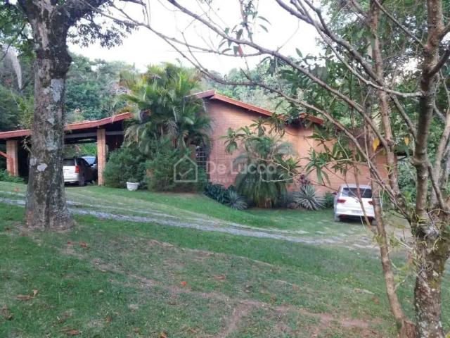 Sítio / Chácara para Venda em Valinhos/SP Chácaras Alpina 4 Quartos