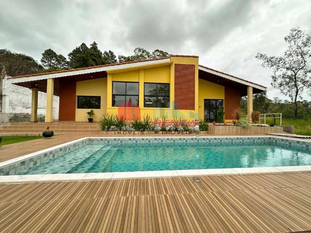 Sítio / Chácara para Venda em Valinhos/SP Joapiranga 4 Quartos