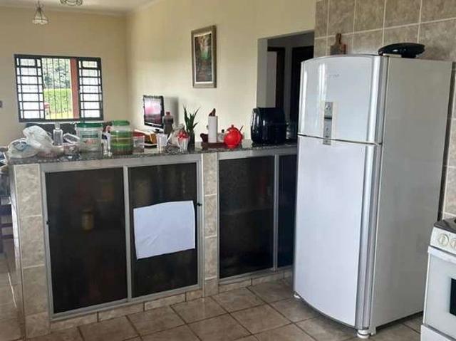 Sítio / Chácara para Venda em Vargem/SP Lopo 4 Quartos