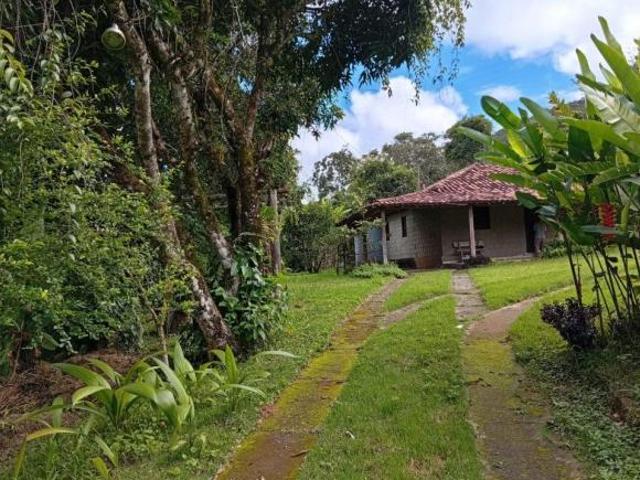 Sítio com 3 dormitórios à venda, 90000 m² por R$ 750.000,00 Àgua Limpa Caeté/MG
