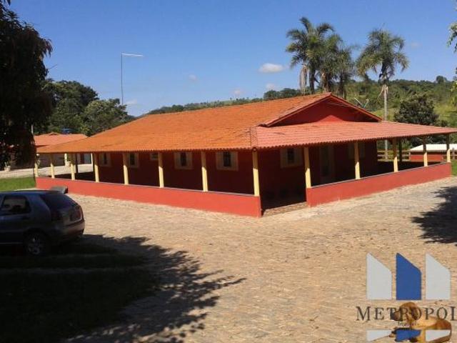 SÍTIO COM 18 HECTARES À VENDA EM CLÁUDIO MINAS GERAIS