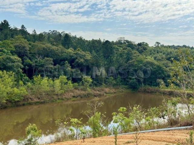 SÍTIO COM 464.000 M² E ESTRUTURA COMPLETA!