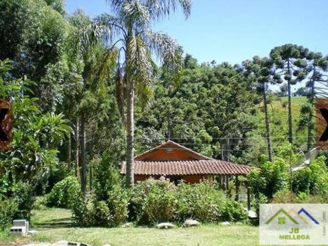 Sítio com 4 dormitórios à venda, 8833 m² por R$ 650.000,00 Monte Verde Camanducaia/MG