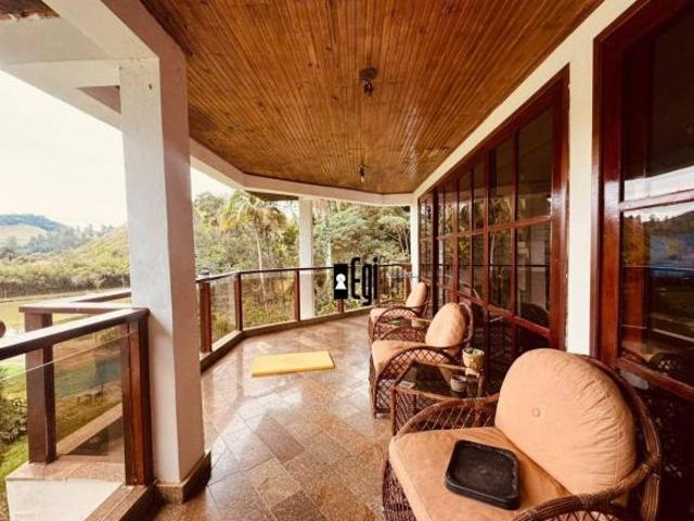 Sítio com 6 dormitórios à venda, 50000 m² por R$ 1.950.000,00 Centro Simão Pereira/MG