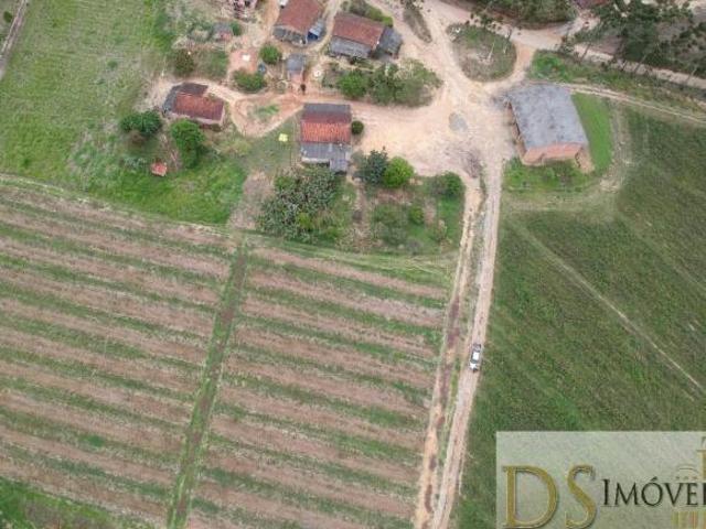 SÍTIO COM 9,77 ALQUEIRES À VENDA EM SÃO MIGUEL ARCANJO/SP: APROVEITE ESSA OPORTUNIDADE!