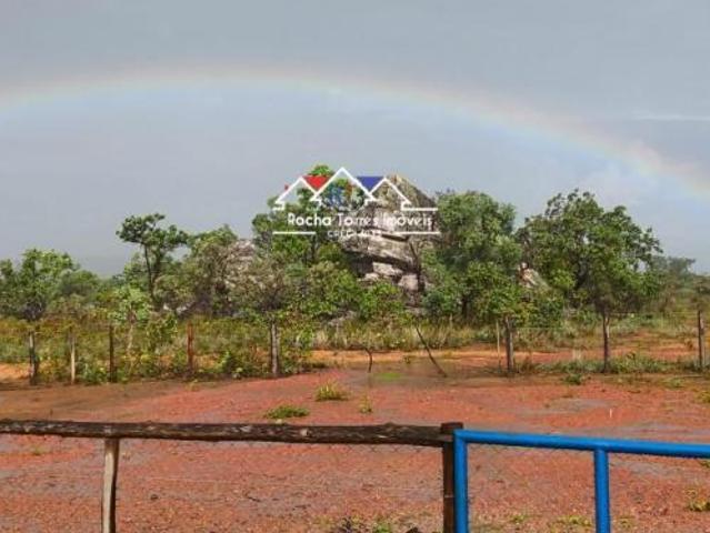 SITIO COM RIO, CASA NOVA E GRANDE POTENCIAL TURISTICO â? OPORTUNIDADE RARA!