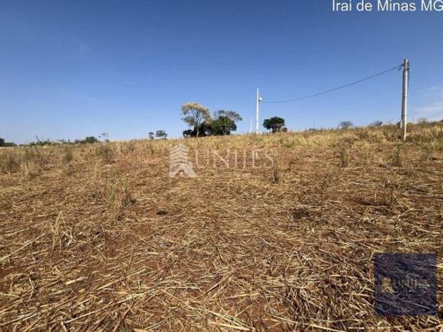 Sitio comAptidão para Gado e Lavoura a Venda no Irai de Minas